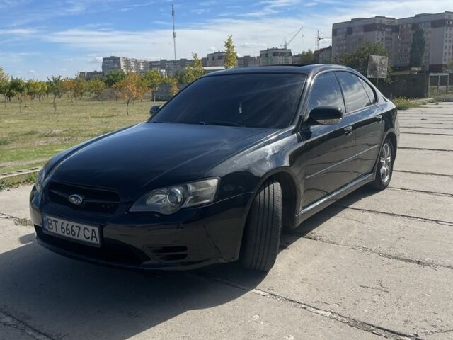 Чорний Субару Легасі, об'ємом двигуна 2 л та пробігом 380 тис. км за 4900 $, фото 1 на Automoto.ua