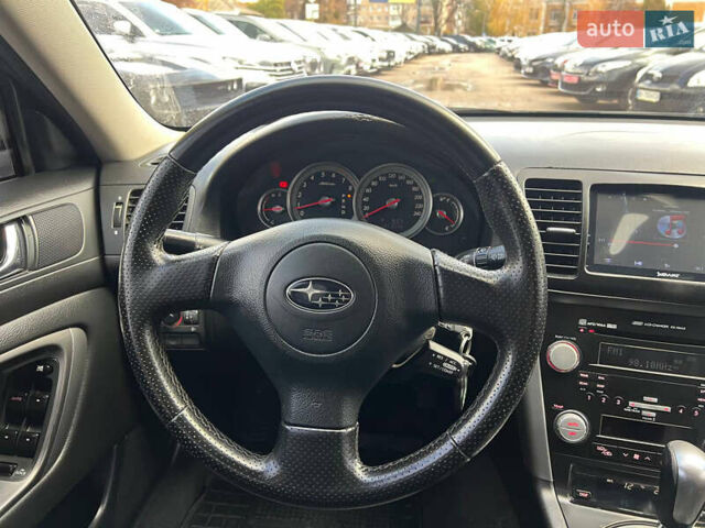 Субару Легасі 2004 у Полтаві на Automoto.ua Чорний Субару Легасі, об'ємом двигуна 2.46 л та пробігом 210 тис. км за 5200 $, фото 13 на Automoto.ua