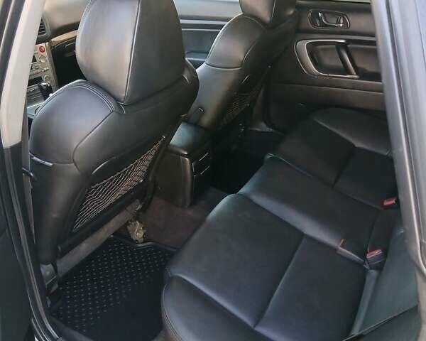 Чорний Субару Легасі, об'ємом двигуна 3 л та пробігом 248 тис. км за 6900 $, фото 5 на Automoto.ua