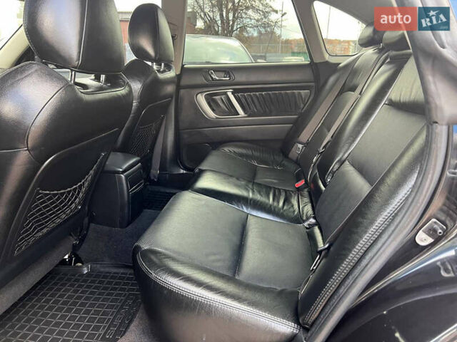 Субару Легасі 2004 у Полтаві на Automoto.ua Чорний Субару Легасі, об'ємом двигуна 2.46 л та пробігом 210 тис. км за 5200 $, фото 11 на Automoto.ua