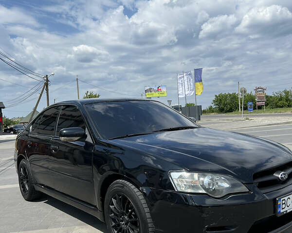 Черный Субару Легаси, объемом двигателя 1.99 л и пробегом 340 тыс. км за 3800 $, фото 9 на Automoto.ua
