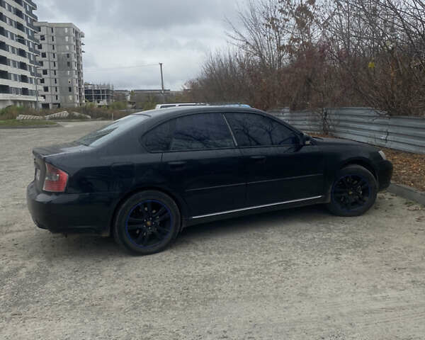 Черный Субару Легаси, объемом двигателя 3 л и пробегом 280 тыс. км за 4700 $, фото 3 на Automoto.ua