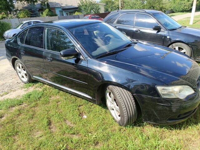 Чорний Субару Легасі, об'ємом двигуна 3 л та пробігом 217 тис. км за 6000 $, фото 2 на Automoto.ua