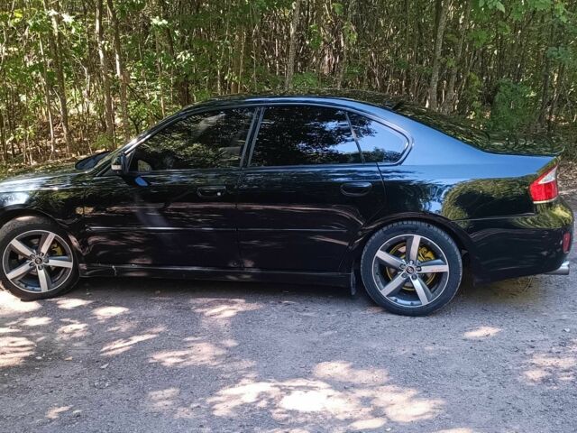 Субару Легаси 2006 в Кривом Роге на Automoto.ua Черный Субару Легаси, объемом двигателя 2 л и пробегом 147 тыс. км за 6000 $, фото 6 на Automoto.ua
