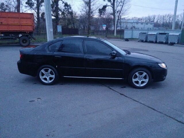 Чорний Субару Легасі, об'ємом двигуна 2 л та пробігом 250 тис. км за 4000 $, фото 5 на Automoto.ua