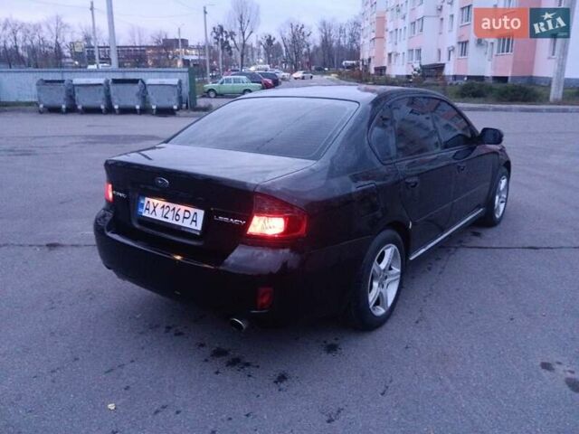 Черный Субару Легаси, объемом двигателя 2 л и пробегом 250 тыс. км за 4000 $, фото 2 на Automoto.ua