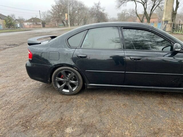 Черный Субару Легаси, объемом двигателя 2 л и пробегом 327 тыс. км за 5500 $, фото 6 на Automoto.ua