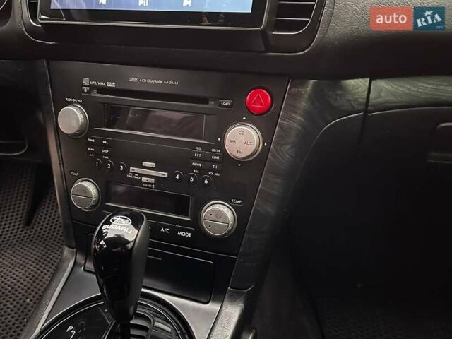 Черный Субару Легаси, объемом двигателя 2 л и пробегом 427 тыс. км за 6800 $, фото 13 на Automoto.ua
