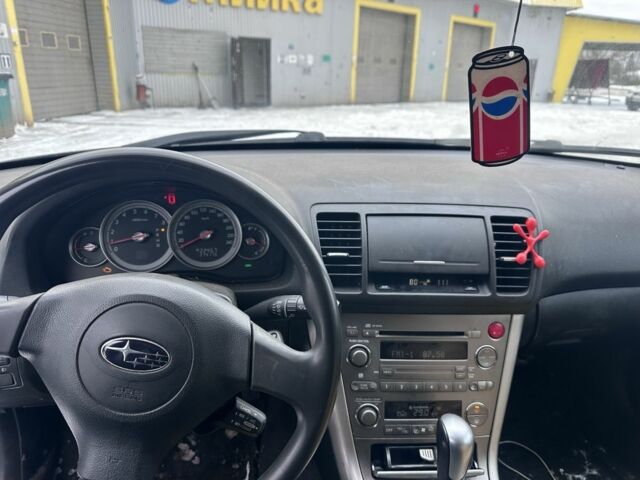 Чорний Субару Легасі, об'ємом двигуна 0 л та пробігом 200 тис. км за 1200 $, фото 12 на Automoto.ua