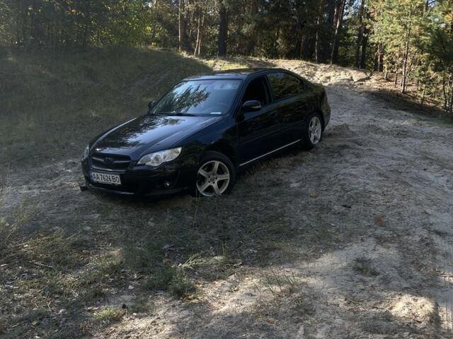 Чорний Субару Легасі, об'ємом двигуна 2 л та пробігом 255 тис. км за 5700 $, фото 1 на Automoto.ua