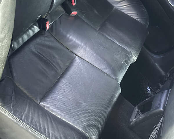 Черный Субару Легаси, объемом двигателя 2 л и пробегом 334 тыс. км за 5000 $, фото 14 на Automoto.ua