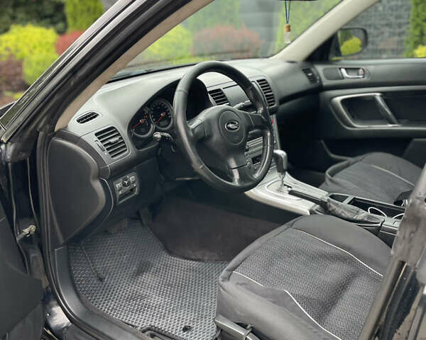 Черный Субару Легаси, объемом двигателя 1.99 л и пробегом 324 тыс. км за 4300 $, фото 11 на Automoto.ua