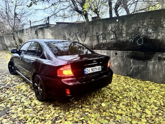 Черный Субару Легаси, объемом двигателя 2 л и пробегом 251 тыс. км за 4500 $, фото 3 на Automoto.ua