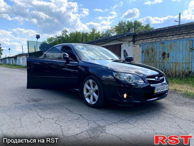 Черный Субару Легаси, объемом двигателя 2 л и пробегом 275 тыс. км за 6699 $, фото 3 на Automoto.ua