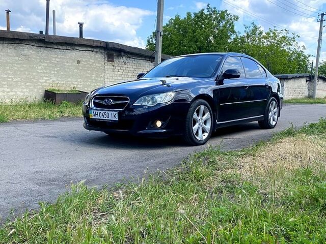 Черный Субару Легаси, объемом двигателя 2 л и пробегом 275 тыс. км за 6699 $, фото 6 на Automoto.ua