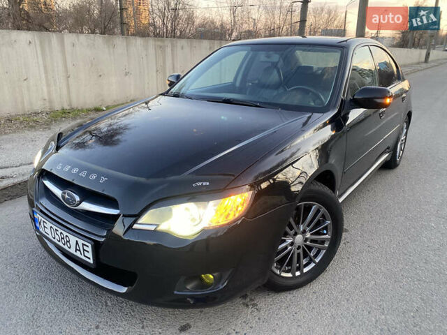 Субару Легасі 2007 у Дніпро (Дніпропетровську) на Automoto.ua Чорний Субару Легасі, об'ємом двигуна 1.99 л та пробігом 171 тис. км за 6000 $, фото 54 на Automoto.ua