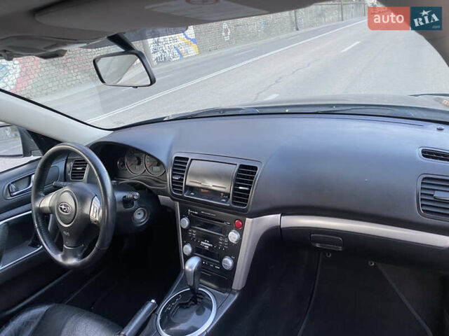 Субару Легасі 2007 у Дніпро (Дніпропетровську) на Automoto.ua Чорний Субару Легасі, об'ємом двигуна 1.99 л та пробігом 171 тис. км за 6000 $, фото 19 на Automoto.ua