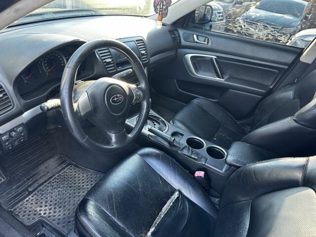 Субару Легаси 2007 в Николаеве на Automoto.ua Черный Субару Легаси, объемом двигателя 2.8 л и пробегом 250 тыс. км за 2999 $, фото 6 на Automoto.ua