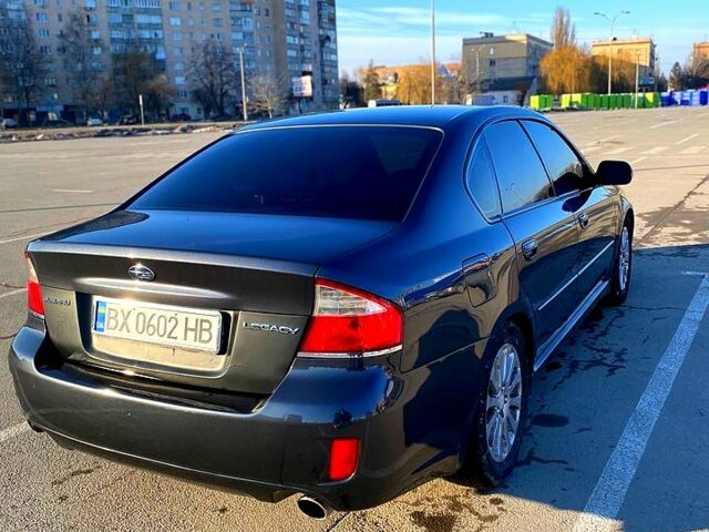 Чорний Субару Легасі, об'ємом двигуна 2 л та пробігом 305 тис. км за 7100 $, фото 3 на Automoto.ua