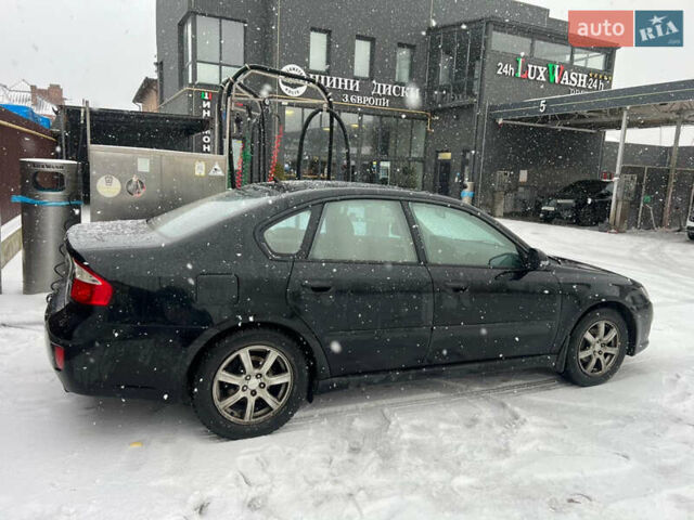 Черный Субару Легаси, объемом двигателя 2 л и пробегом 230 тыс. км за 4800 $, фото 10 на Automoto.ua