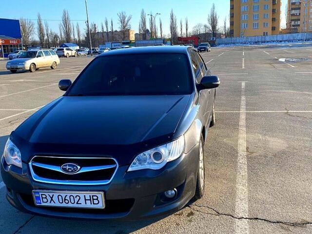 Чорний Субару Легасі, об'ємом двигуна 2 л та пробігом 305 тис. км за 7100 $, фото 4 на Automoto.ua