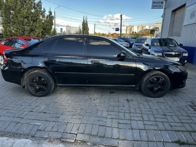 Субару Легаси 2007 в Николаеве на Automoto.ua Черный Субару Легаси, объемом двигателя 2.8 л и пробегом 250 тыс. км за 2999 $, фото 1 на Automoto.ua