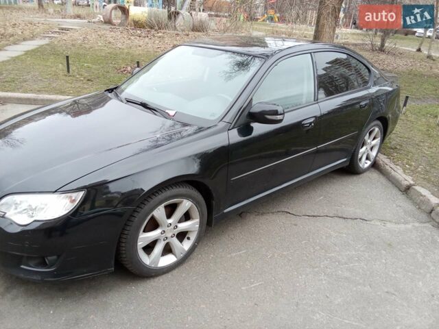 Чорний Субару Легасі, об'ємом двигуна 2 л та пробігом 158 тис. км за 6600 $, фото 1 на Automoto.ua