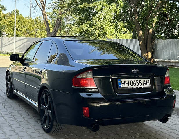 Чорний Субару Легасі, об'ємом двигуна 2 л та пробігом 290 тис. км за 5100 $, фото 2 на Automoto.ua