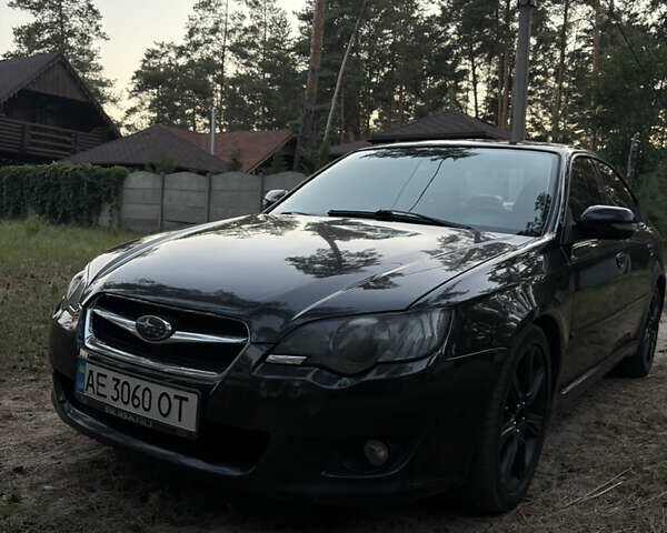 Чорний Субару Легасі, об'ємом двигуна 1.99 л та пробігом 224 тис. км за 6000 $, фото 2 на Automoto.ua