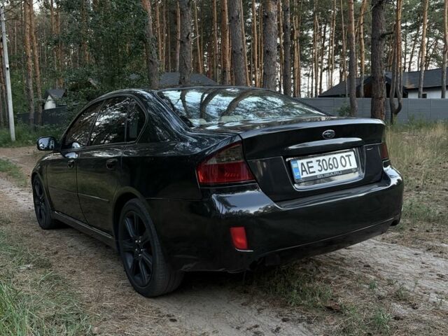 Чорний Субару Легасі, об'ємом двигуна 2 л та пробігом 224 тис. км за 6000 $, фото 3 на Automoto.ua