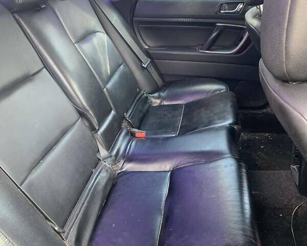 Черный Субару Легаси, объемом двигателя 2.46 л и пробегом 200 тыс. км за 4000 $, фото 8 на Automoto.ua