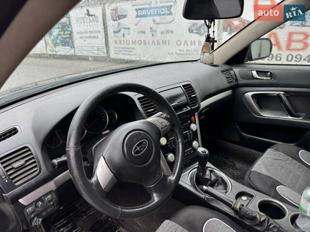Чорний Субару Легасі, об'ємом двигуна 2 л та пробігом 229 тис. км за 3400 $, фото 7 на Automoto.ua