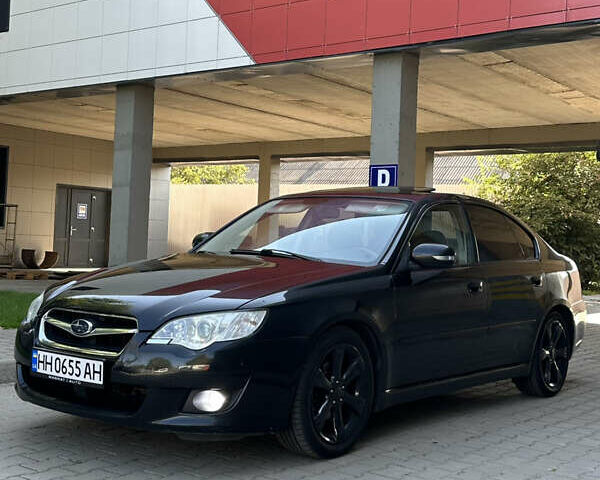 Чорний Субару Легасі, об'ємом двигуна 2 л та пробігом 290 тис. км за 5100 $, фото 1 на Automoto.ua