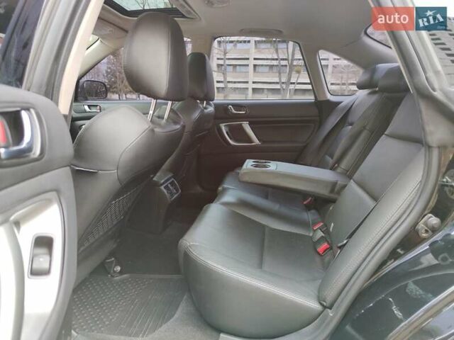 Чорний Субару Легасі, об'ємом двигуна 1.99 л та пробігом 119 тис. км за 8100 $, фото 9 на Automoto.ua