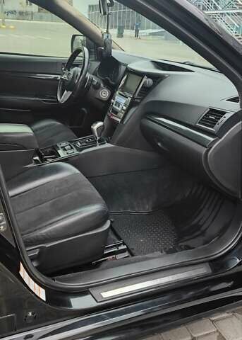 Черный Субару Легаси, объемом двигателя 2.46 л и пробегом 205 тыс. км за 8400 $, фото 21 на Automoto.ua