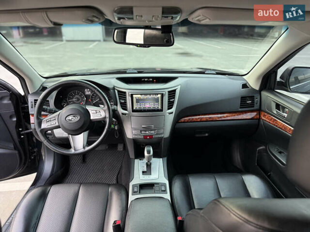 Чорний Субару Легасі, об'ємом двигуна 2.46 л та пробігом 226 тис. км за 9000 $, фото 36 на Automoto.ua