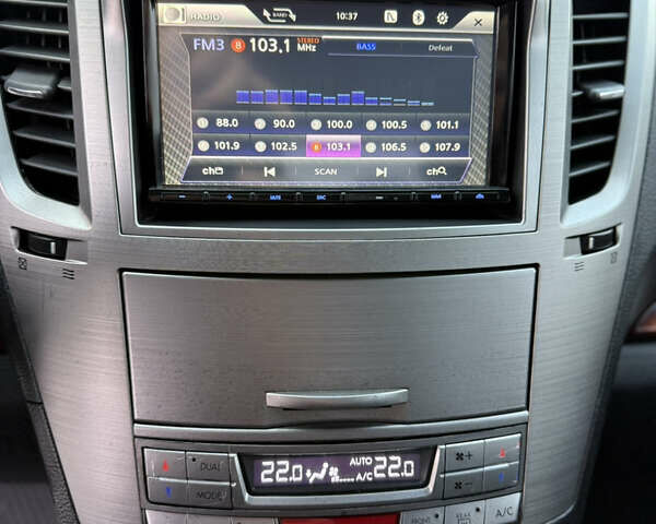 Чорний Субару Легасі, об'ємом двигуна 2.46 л та пробігом 226 тис. км за 9000 $, фото 32 на Automoto.ua