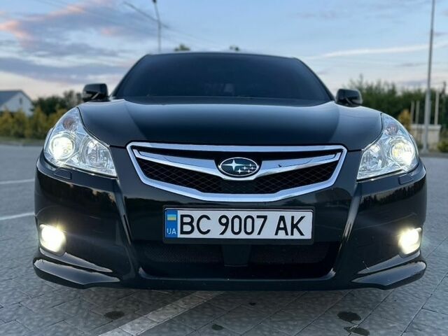 Черный Субару Легаси, объемом двигателя 2.46 л и пробегом 160 тыс. км за 10000 $, фото 7 на Automoto.ua