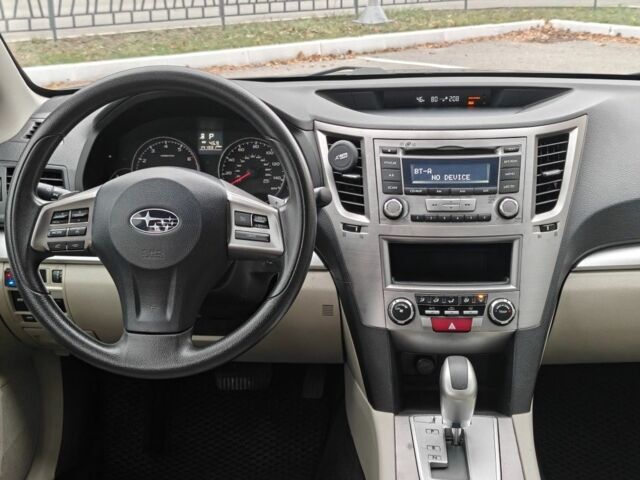 Черный Субару Легаси, объемом двигателя 2.5 л и пробегом 200 тыс. км за 7400 $, фото 7 на Automoto.ua