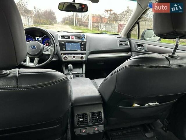 Чорний Субару Легасі, об'ємом двигуна 2.46 л та пробігом 177 тис. км за 12500 $, фото 3 на Automoto.ua