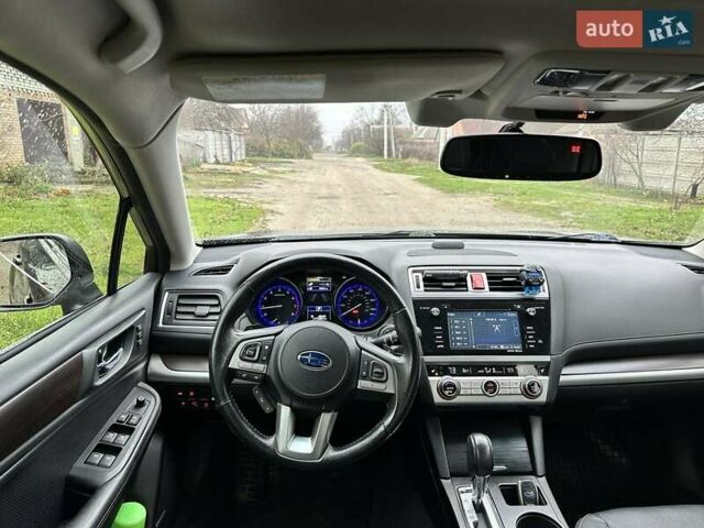 Чорний Субару Легасі, об'ємом двигуна 2.46 л та пробігом 177 тис. км за 12500 $, фото 6 на Automoto.ua