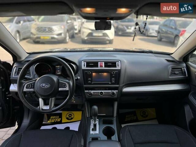 Черный Субару Легаси, объемом двигателя 2.5 л и пробегом 124 тыс. км за 10600 $, фото 11 на Automoto.ua