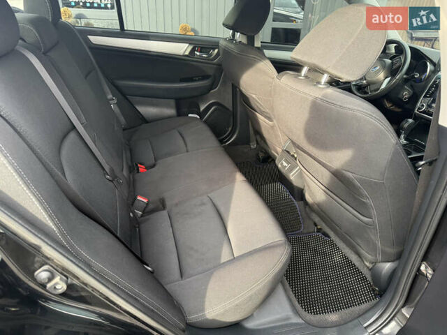 Чорний Субару Легасі, об'ємом двигуна 2.5 л та пробігом 155 тис. км за 10900 $, фото 13 на Automoto.ua