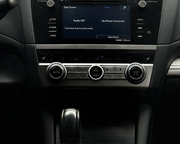 Чорний Субару Легасі, об'ємом двигуна 2.5 л та пробігом 200 тис. км за 12799 $, фото 9 на Automoto.ua