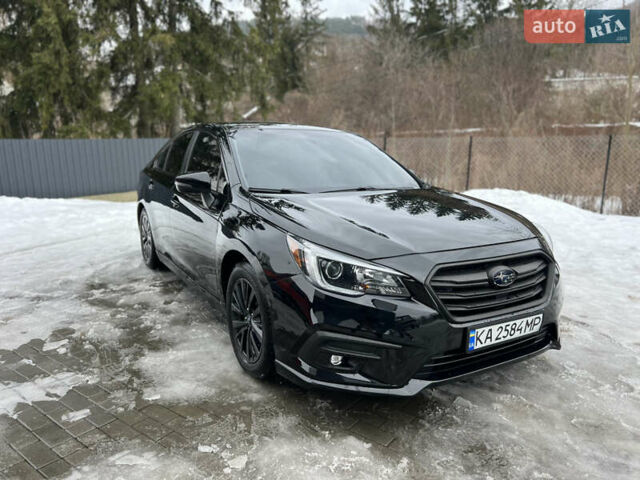 Черный Субару Легаси, объемом двигателя 2.5 л и пробегом 158 тыс. км за 12700 $, фото 1 на Automoto.ua