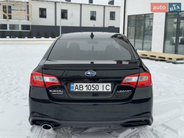 Черный Субару Легаси, объемом двигателя 2.5 л и пробегом 114 тыс. км за 14500 $, фото 6 на Automoto.ua
