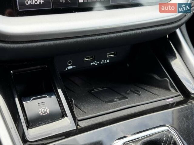 Черный Субару Легаси, объемом двигателя 2.46 л и пробегом 167 тыс. км за 15700 $, фото 22 на Automoto.ua