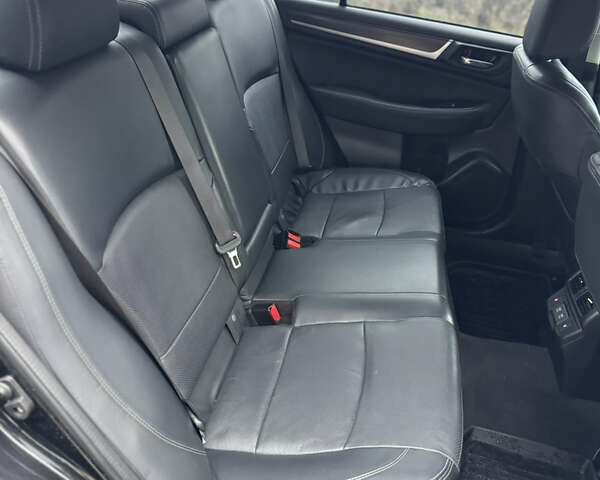 Черный Субару Легаси, объемом двигателя 2.5 л и пробегом 113 тыс. км за 15800 $, фото 34 на Automoto.ua