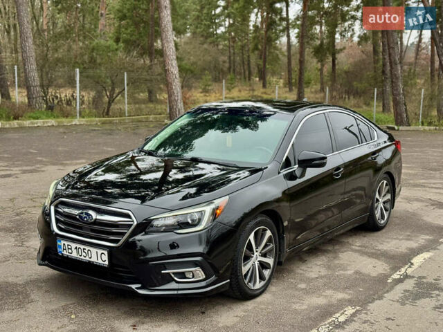 Черный Субару Легаси, объемом двигателя 2.5 л и пробегом 113 тыс. км за 15800 $, фото 12 на Automoto.ua