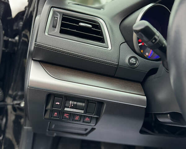 Черный Субару Легаси, объемом двигателя 2.5 л и пробегом 113 тыс. км за 15800 $, фото 20 на Automoto.ua